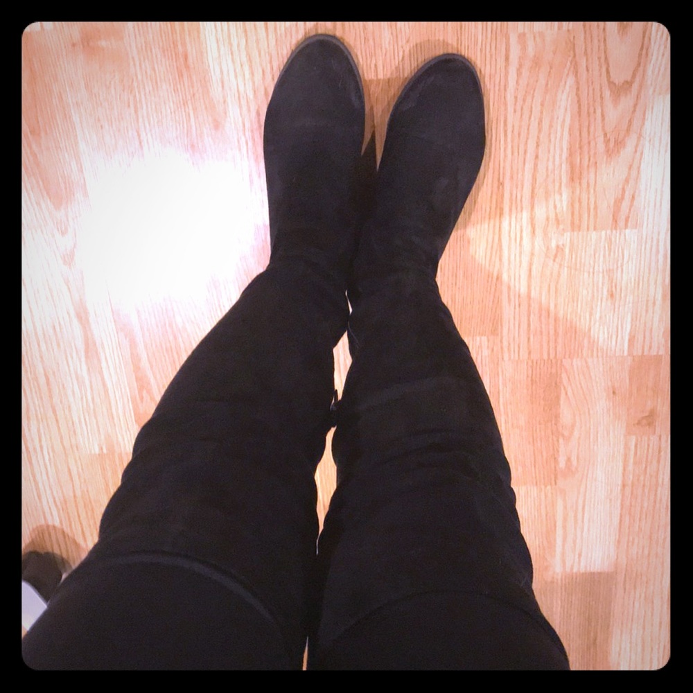 Thigh high long suede black boots